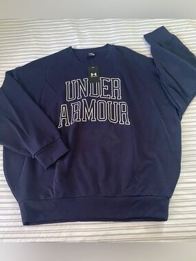 2XL UNDER ARMOUR SWEATSHIRT